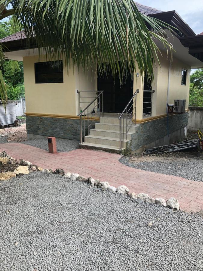Tyner'S Place Panglao Exteriör bild